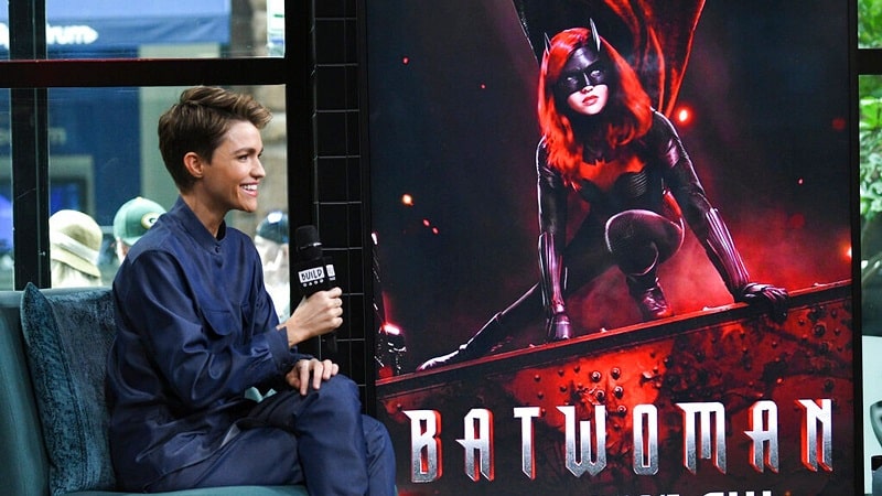 Руби Роуз против Warner Bros