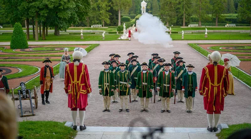 премьера 2 сезон исторической драмы «Великая» под названием «Золотой век»