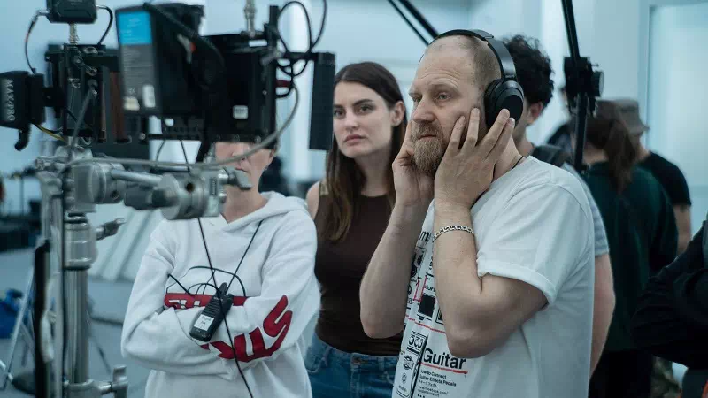 когда ждать 2 сезон сериала Выжившие под названием «Пробуждение»
